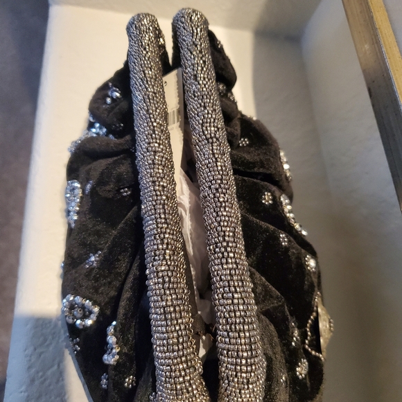Anthropologie Elegant Black Velvet Beaded Evening Clutch Bag - Picture 4 of 14